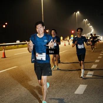 Runner Photo 7491435