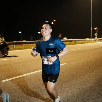 Runner Photo 7491443