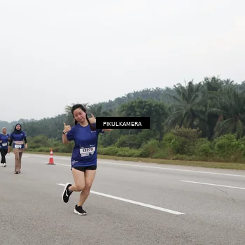 Runner Photo 7491476