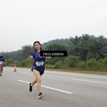 Runner Photo 7491500