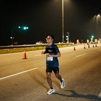 Runner Photo 7491511