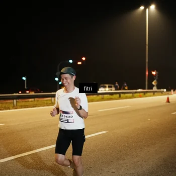 Runner Photo 7491517