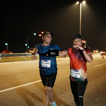 Runner Photo 7491531