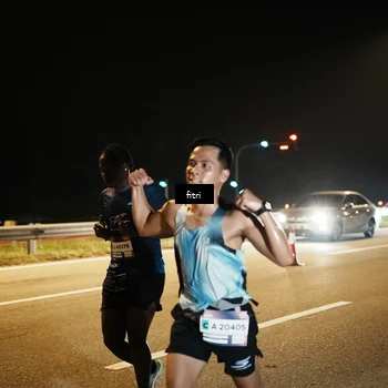 Runner Photo 7491551