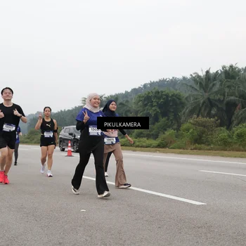 Runner Photo 7491586