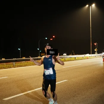 Runner Photo 7491592