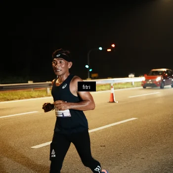 Runner Photo 7491611