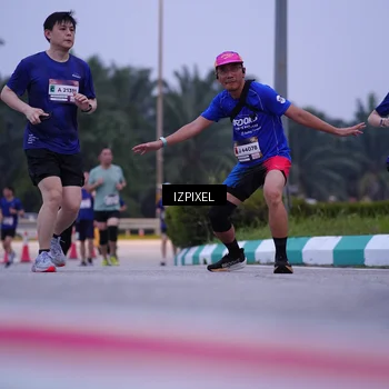 Runner Photo 7491621