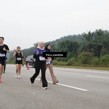 Runner Photo 7491623