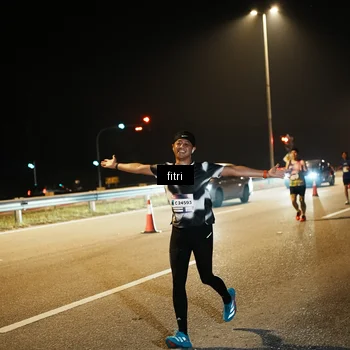 Runner Photo 7491637