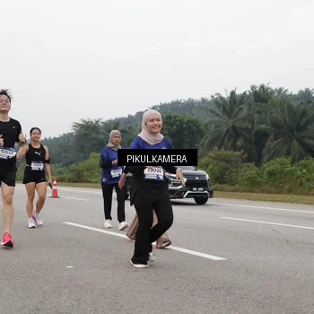 Runner Photo 7491639