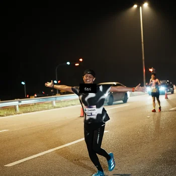 Runner Photo 7491640