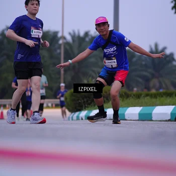 Runner Photo 7491642