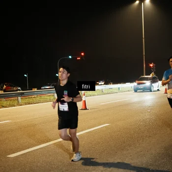 Runner Photo 7491648