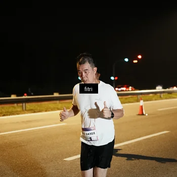 Runner Photo 7491650