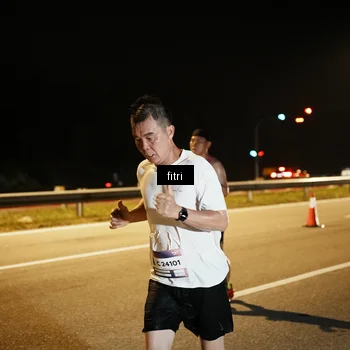 Runner Photo 7491652