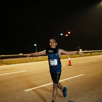 Runner Photo 7491675