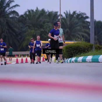 Runner Photo 7491677