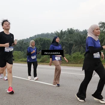 Runner Photo 7491706