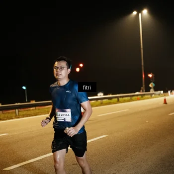 Runner Photo 7491711