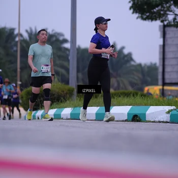 Runner Photo 7491712
