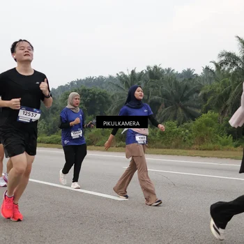 Runner Photo 7491713