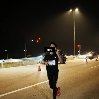 Runner Photo 7491715
