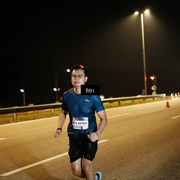 Runner Photo 7491716