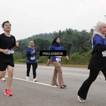 Runner Photo 7491717