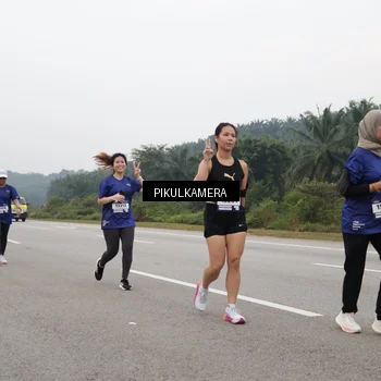 Runner Photo 7491719