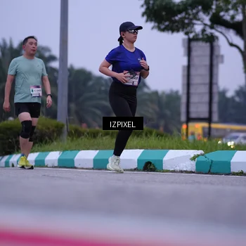 Runner Photo 7491726