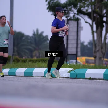 Runner Photo 7491748