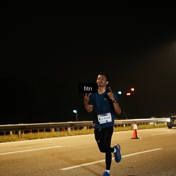 Runner Photo 7491752