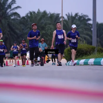Runner Photo 7491774