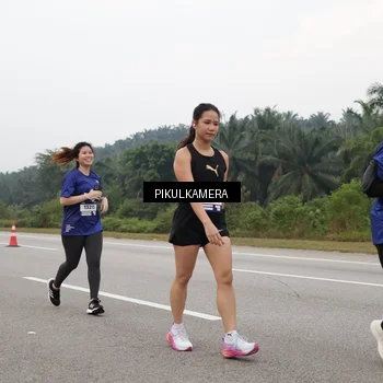 Runner Photo 7491803