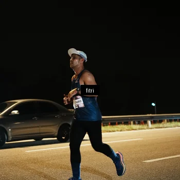 Runner Photo 7491810
