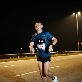 Runner Photo 7491816