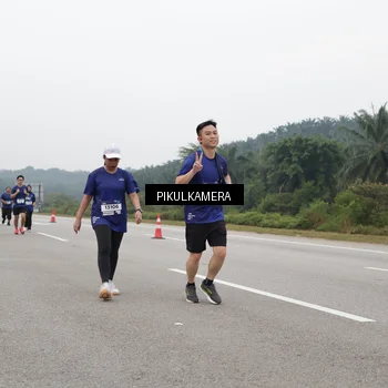 Runner Photo 7491827