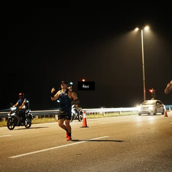 Runner Photo 7491834