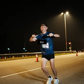Runner Photo 7491843