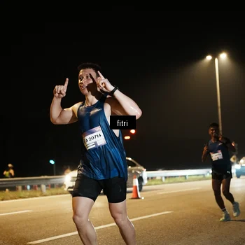 Runner Photo 7491844
