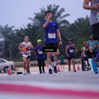 Runner Photo 7491851