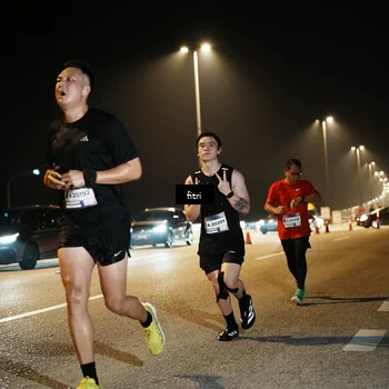 Runner Photo 7491855