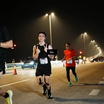 Runner Photo 7491868