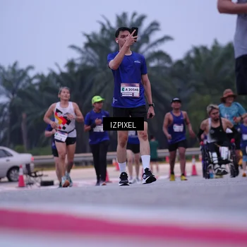 Runner Photo 7491877