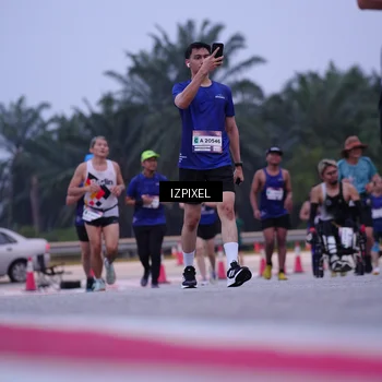 Runner Photo 7491880
