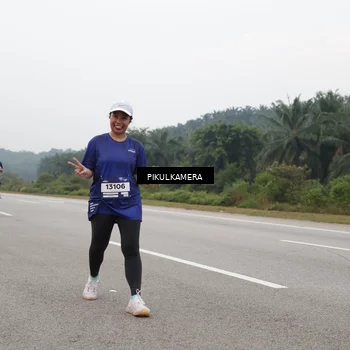 Runner Photo 7491885