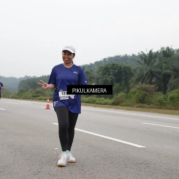 Runner Photo 7491898