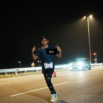 Runner Photo 7491923
