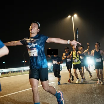 Runner Photo 7491970